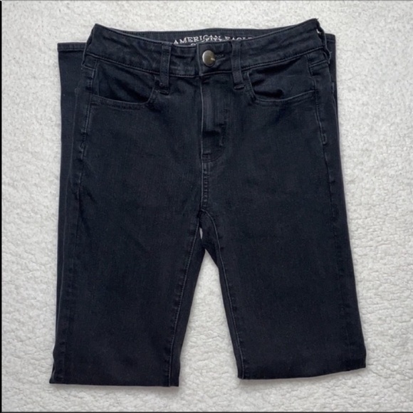 American Eagle Black Jeans Denim High Rise Jegging 
Size 0 - Picture 6 of 9